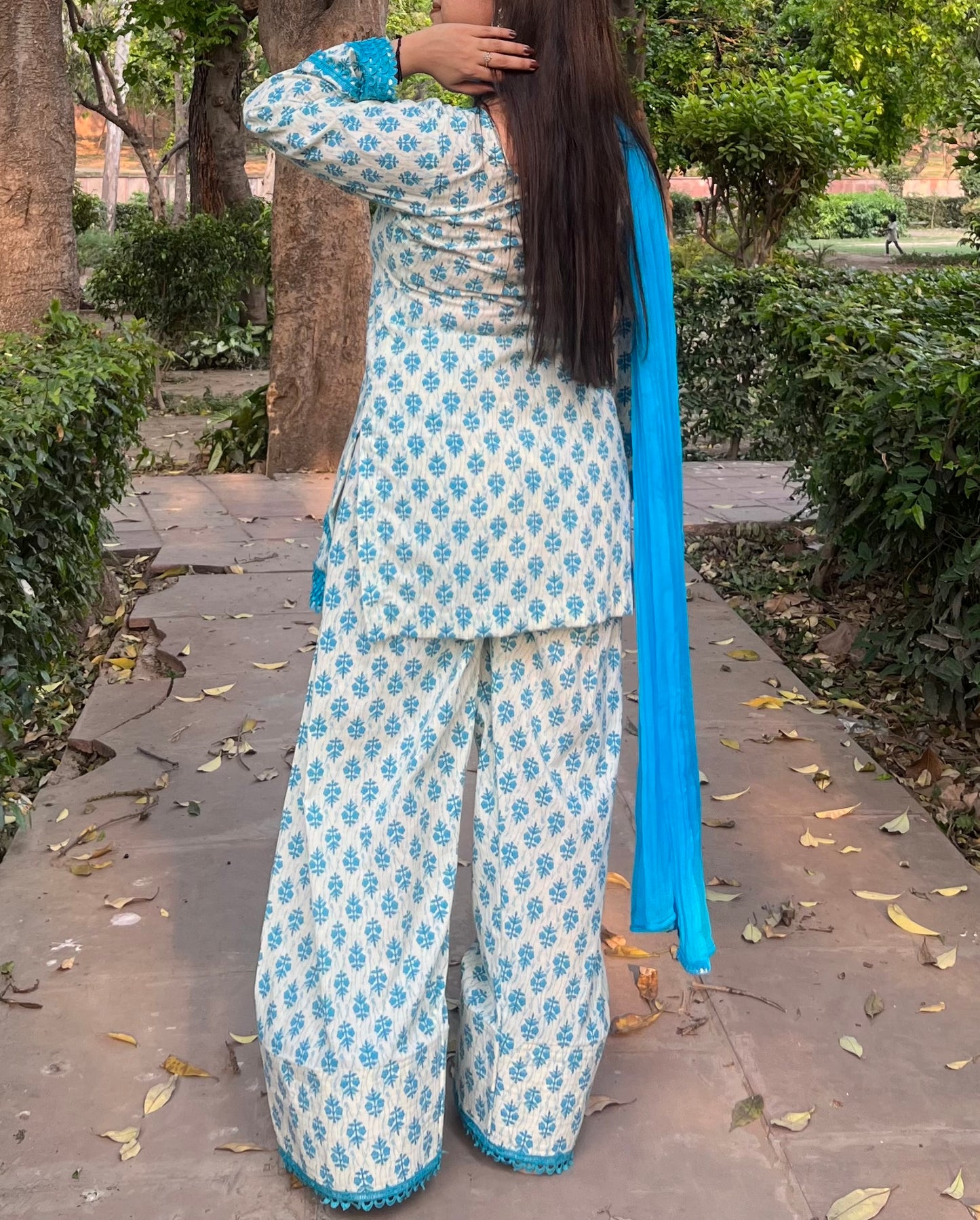 Kurta set with Farshi salwar - Sky Blue