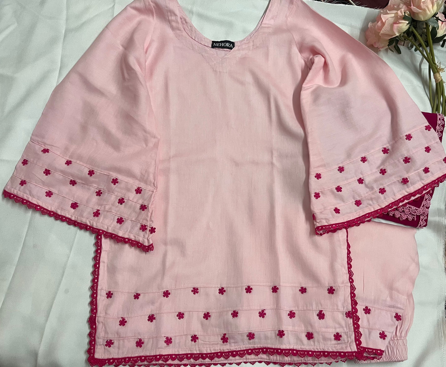 Pink Farshi suit set with flowers lace detailing