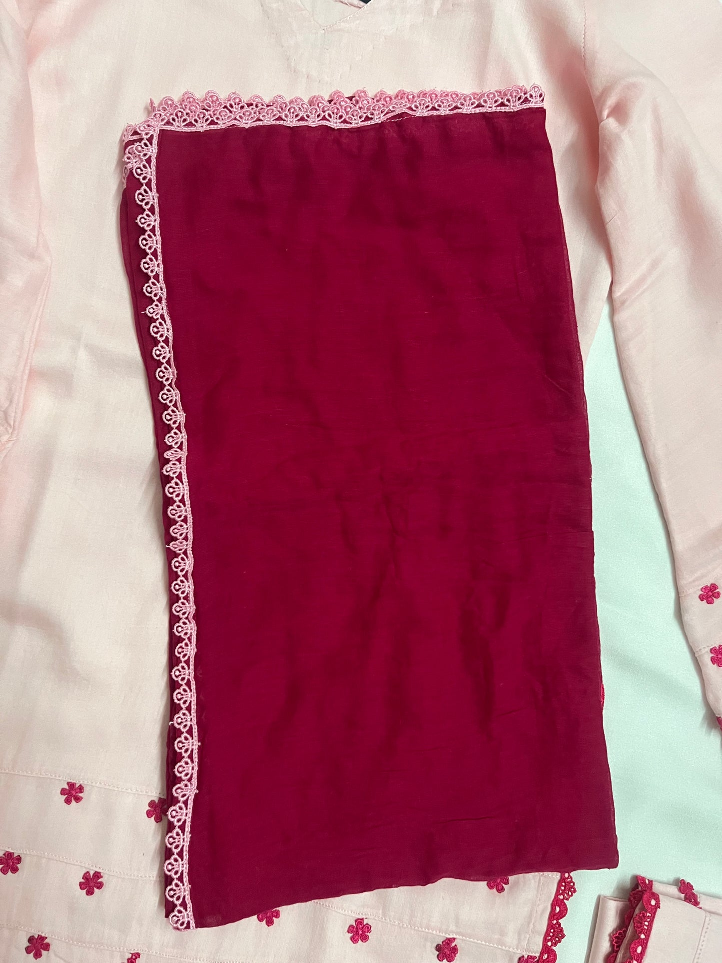 Pink Farshi suit set with flowers lace detailing